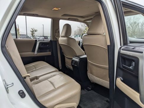 Used 2013 Toyota 4Runner Limited image 42