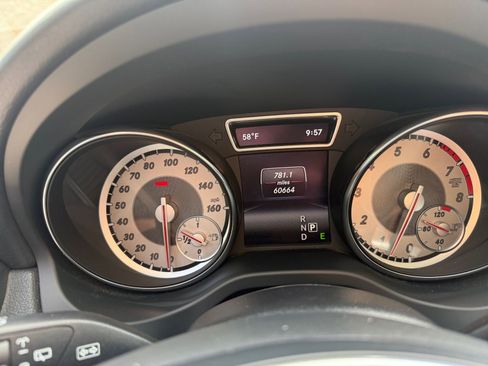 Used 2015 Mercedes-Benz GLA 250 4MATIC image 23