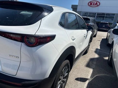Used 2023 MAZDA CX-30 AWD 2.5 S image 3