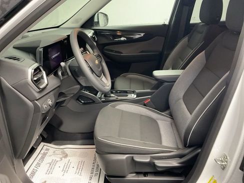 New 2026 Chevrolet TrailBlazer LT image 12