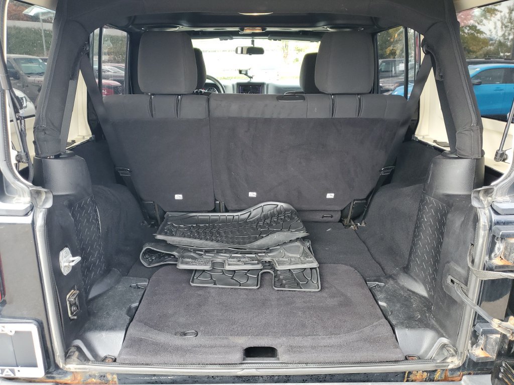 Used 2011 Jeep Wrangler Unlimited Sport w/ Trailer Tow Group AWD/4WD image 8