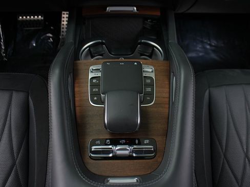 Used 2021 Mercedes-Benz GLS 63 AMG 4MATIC image 43