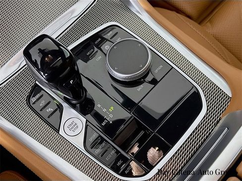 Used 2023 BMW X6 xDrive40i w/ M Sport Package image 17