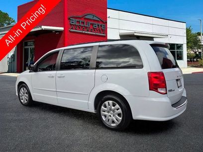 Used 2016 Dodge Grand Caravan SE w/ Quick Order Package 29E SE