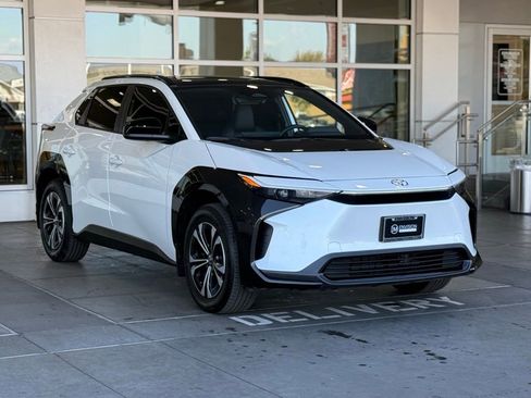 Certified 2024 Toyota bZ4X XLE image 6