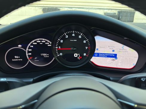 Used 2023 Porsche Panamera Platinum Edition RWD image 20