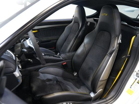 Used 2016 Porsche Cayman GT4 RWD image 26