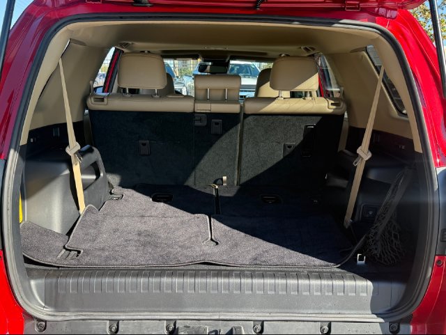 Used 2023 Toyota 4Runner Limited AWD/4WD image 29