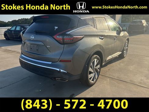 Used 2021 Nissan Murano SL image 3