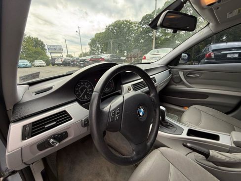 Used 2011 BMW 328i Sedan RWD image 9