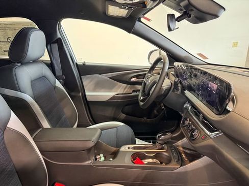 New 2025 Buick Envista Preferred w/ Convenience I Package image 23