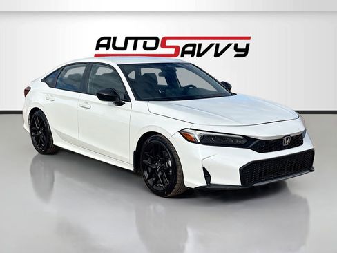 Used 2025 Honda Civic Sport image 1