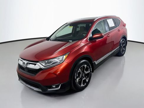 Used 2018 Honda CR-V Touring image 3