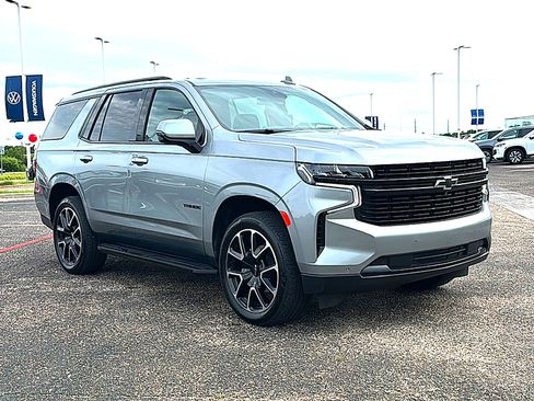 Used 2024 Chevrolet Tahoe RST w/ Luxury Package AWD/4WD image 10