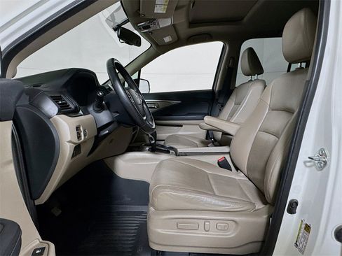 Used 2019 Honda Ridgeline RTL-T image 20