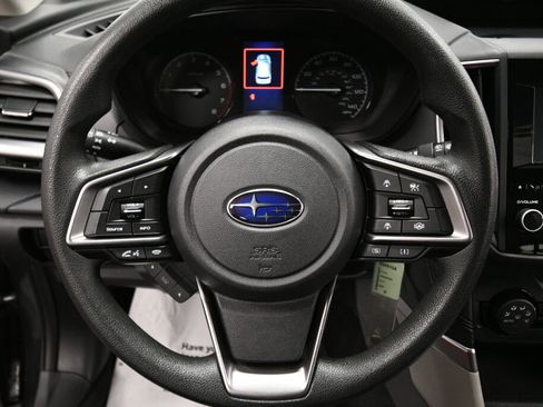 Used 2022 Subaru Forester Base image 12