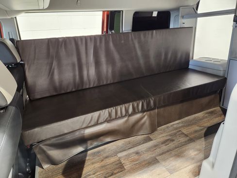 Used 2022 Ford Transit Connect Titanium w/ Trailer Tow Package image 4