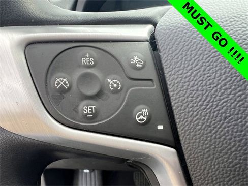 Used 2024 GMC Terrain SLT image 17