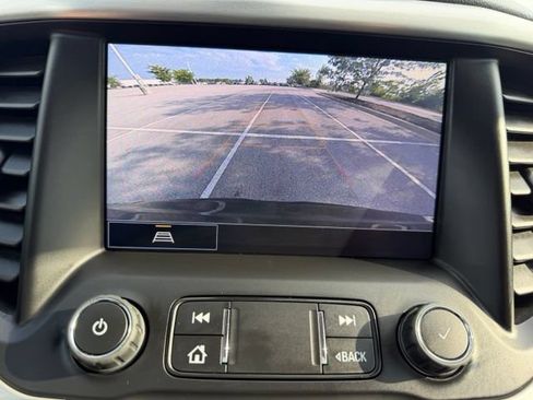 Used 2022 GMC Acadia SLT w/ Elevation Edition FWD image 18