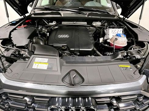 Used 2022 Audi Q5 2.0T Premium image 9