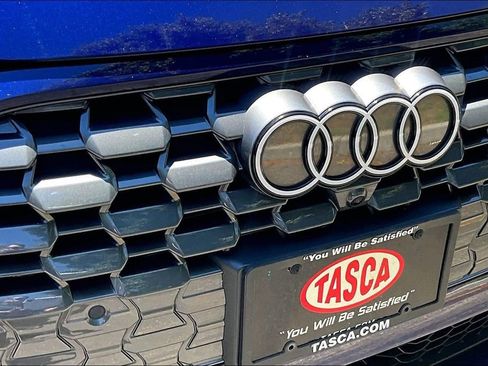 Used 2025 Audi Q5 Premium w/ Convenience Package AWD/4WD image 33