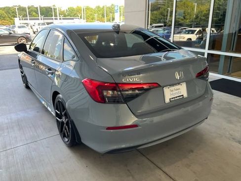 Certified 2024 Honda Civic Sport image 18
