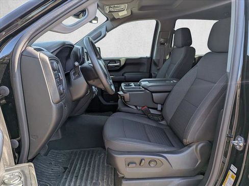 Used 2023 Chevrolet Silverado 1500 Custom AWD/4WD image 16