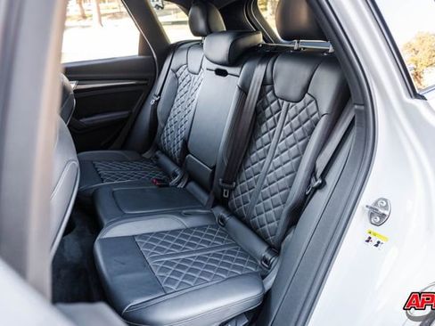 Used 2020 Audi SQ5 Premium Plus w/ Premium Plus Package image 73