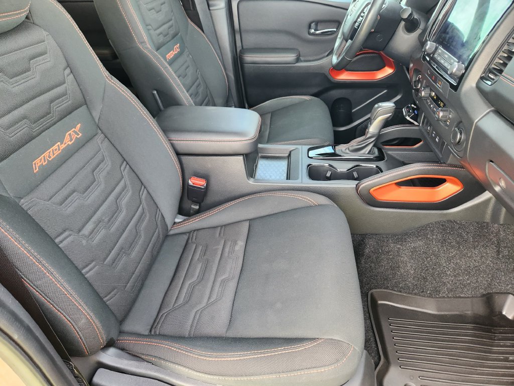 Used 2024 Nissan Frontier PRO-4X w/ Technology Package AWD/4WD image 17