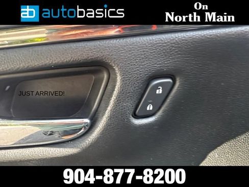 Used 2017 Chevrolet Impala Premier FWD image 24
