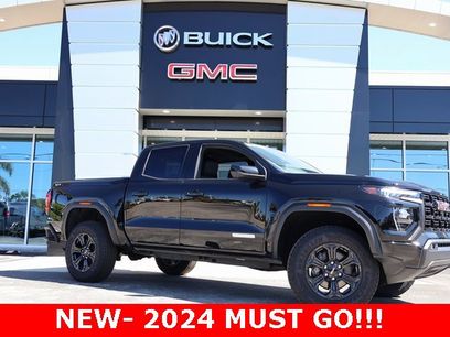 New 2024 GMC Canyon Elevation w/ Elevation Premium Package