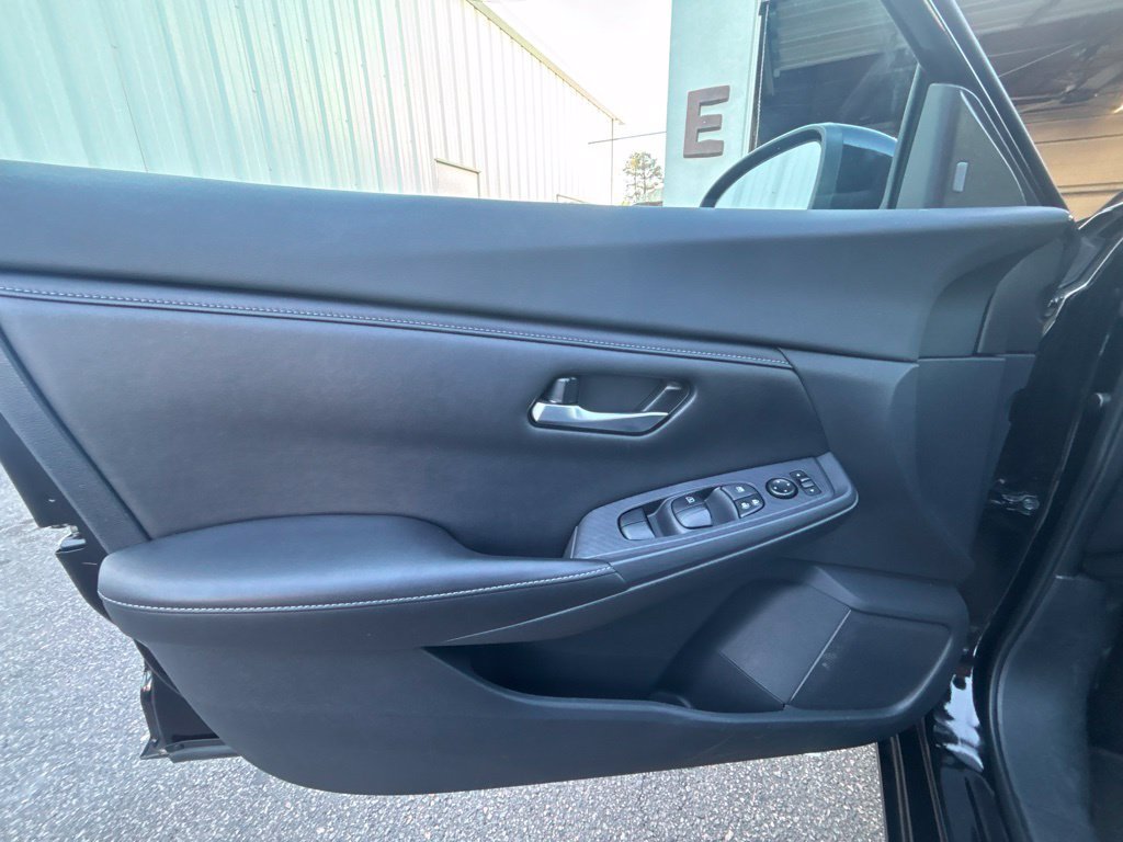 Used 2021 Nissan Sentra SV FWD image 11