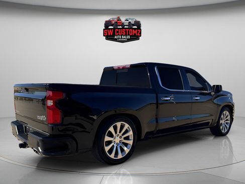 Used 2021 Chevrolet Silverado 1500 High Country w/ Technology Package AWD/4WD image 8