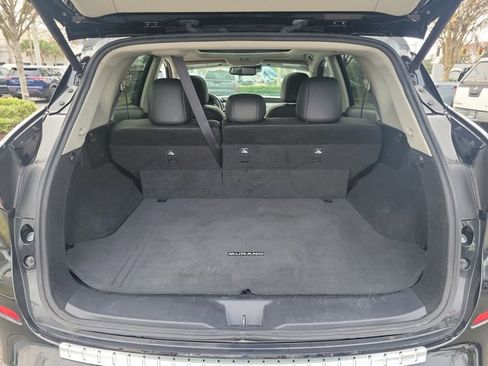 Used 2021 Nissan Murano Platinum image 9