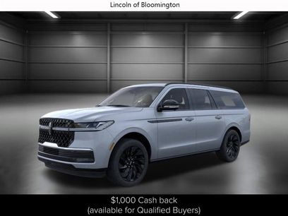 New 2025 Lincoln Navigator L Reserve w/ Jet Appearance Package