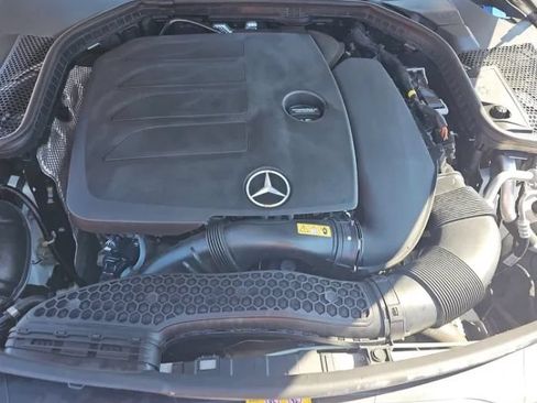 Used 2021 Mercedes-Benz C 300 4MATIC Sedan w/ Premium Package image 6