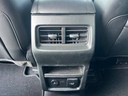 Used 2024 Ford Edge SEL AWD/4WD image 20