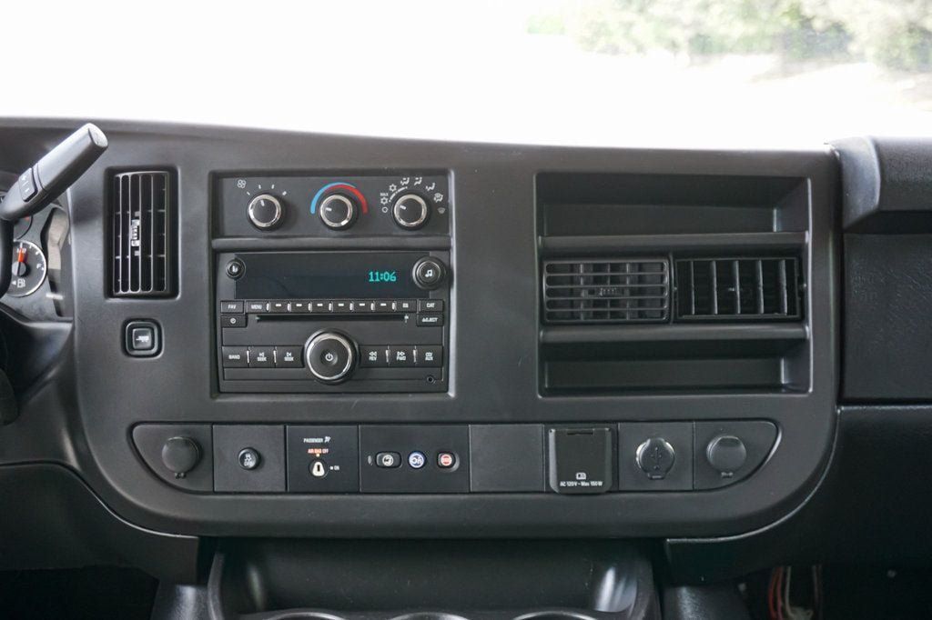 Used 2017 Chevrolet Express 3500 LT w/ LT Preferred Equipment Group RWD image 60