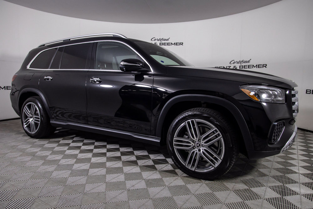 Used 2026 Mercedes-Benz GLS 450 4MATIC image 2