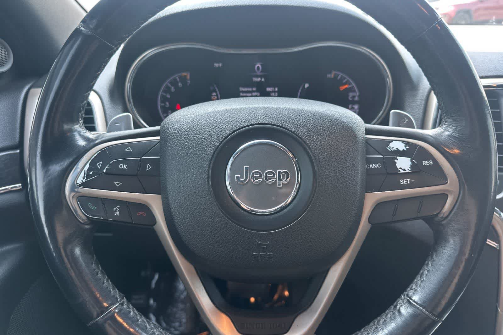 Used 2014 Jeep Grand Cherokee Limited w/ Luxury Group II AWD/4WD image 25