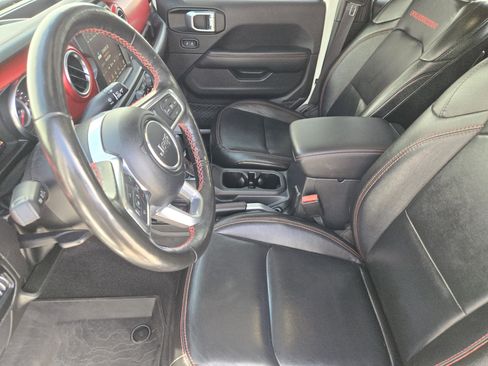 Used 2022 Jeep Gladiator Rubicon w/ LED Lighting Group AWD/4WD image 16