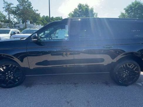 New 2027 Ford Expedition Max Platinum w/ Stealth Performance Package AWD/4WD image 5