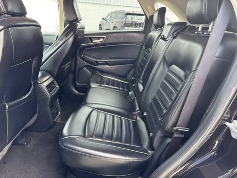 Used 2020 Ford Edge SEL AWD/4WD image 10