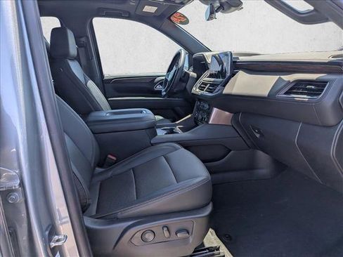 Used 2024 Chevrolet Tahoe High Country w/ Advanced Technology Package AWD/4WD image 30