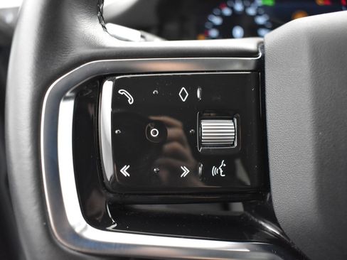 Used 2021 Land Rover Range Rover Evoque SE image 10