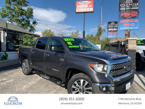 Used 2018 Toyota Tundra SR5 w/ SR5 Upgrade Package RWD image 1