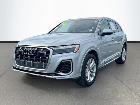 Used 2025 Audi Q7 3.0T Premium Plus AWD/4WD image 3