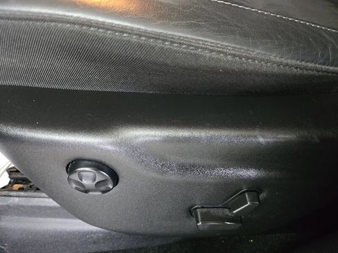 Used 2022 Dodge Durango GT image 26