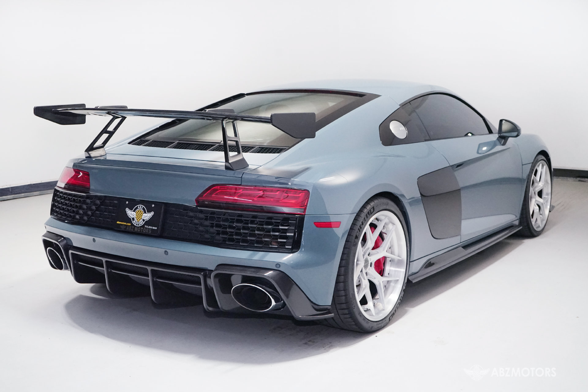 Used 2020 Audi R8 V10 AWD/4WD image 5