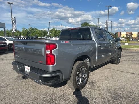 Used 2024 Chevrolet Silverado 1500 RST w/ Convenience Package II AWD/4WD image 3
